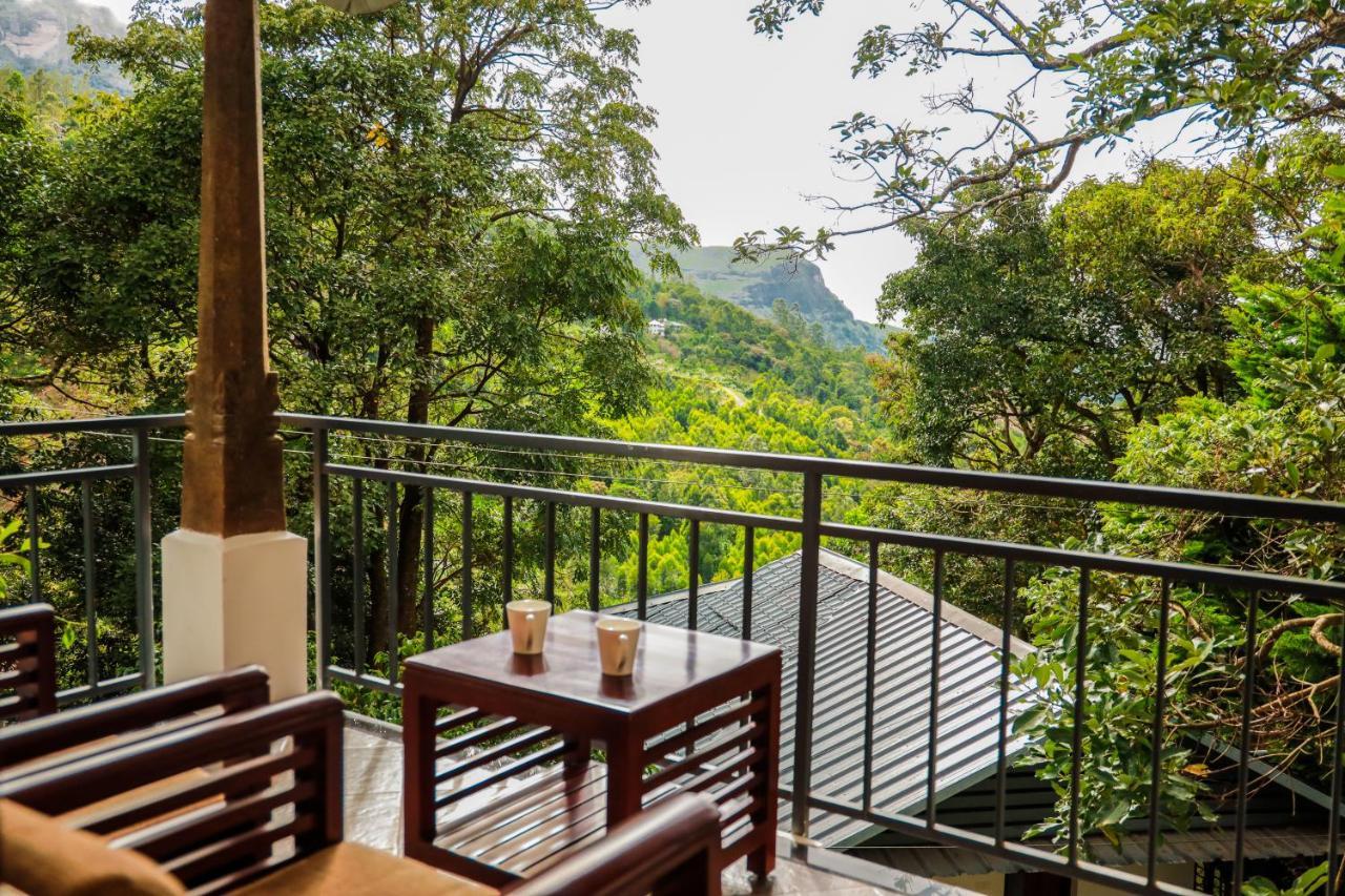 Golden Fern Resort Kanthalloor 外观 照片
