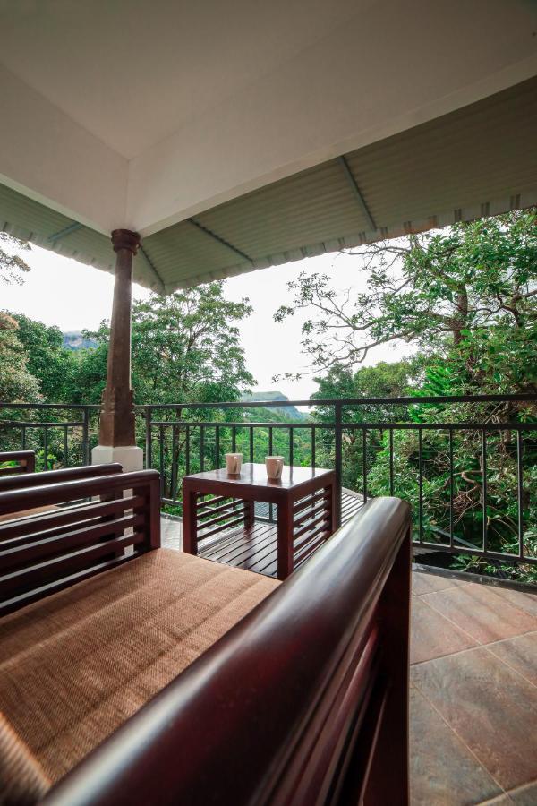 Golden Fern Resort Kanthalloor 外观 照片