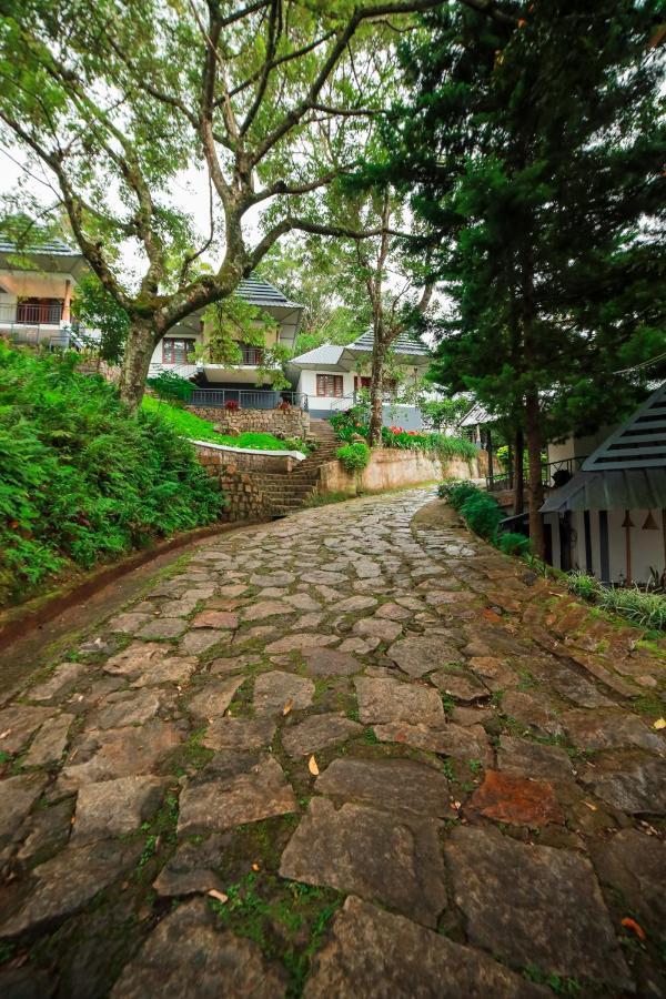 Golden Fern Resort Kanthalloor 外观 照片