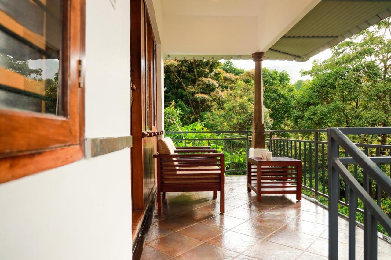 Golden Fern Resort Kanthalloor 外观 照片