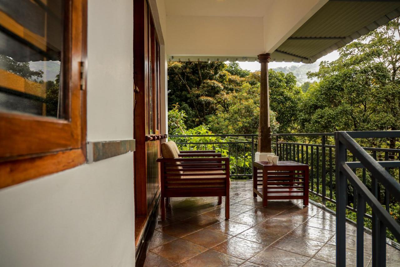 Golden Fern Resort Kanthalloor 外观 照片